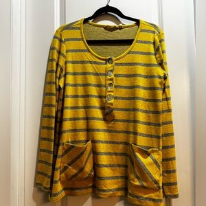 Soft Surroundings Small Yellow Gray Striped Button Tunic Top Pockets.